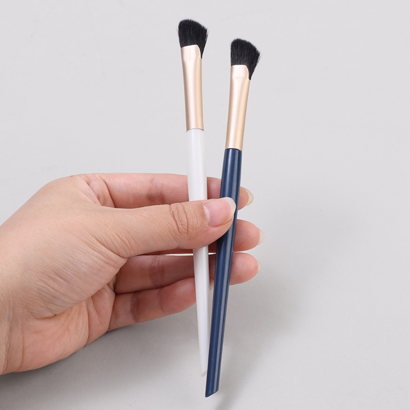 [Featured] Facial Decree Pattern Dark Under-eye Circles Makeup Brush ...