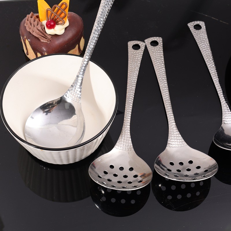 Stainless Steel Oil Separating Spoon - Kitchen Gravy Oil Soup Soup ...