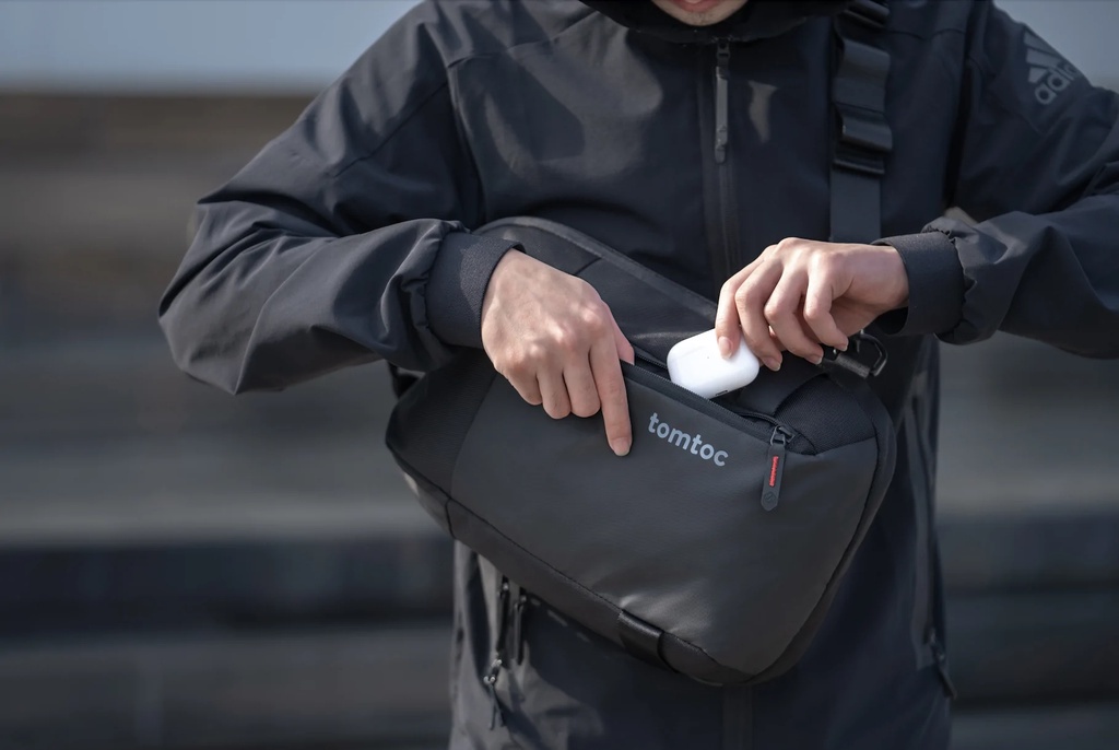 tomtoc Navigator-T24 Sling Bag | 5L - 7L | 11 - 14-inch | Shopee Singapore