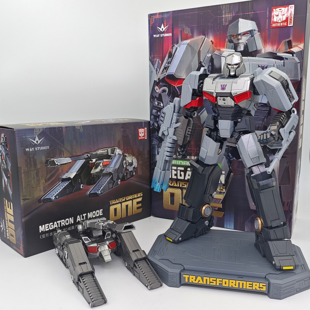 Way STUDIO Transformers One Megatron D-16 Fianal from ALT Mode Tank ...