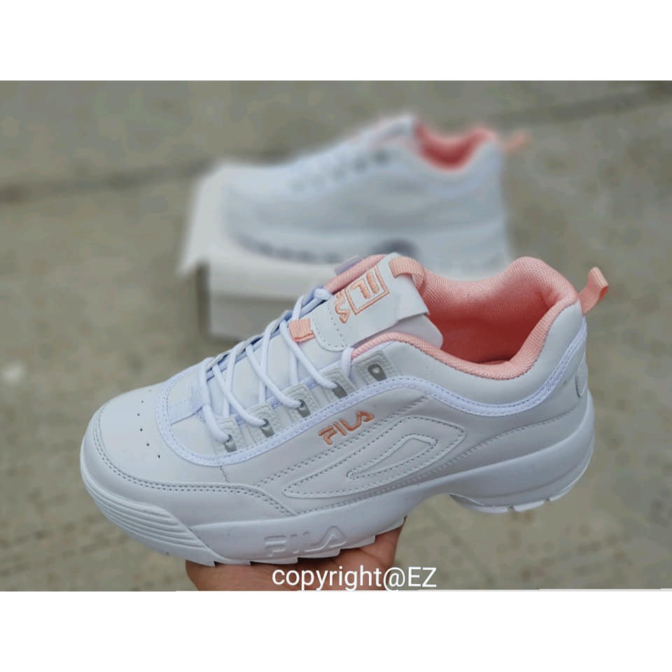 Very fila disruptor hotsell