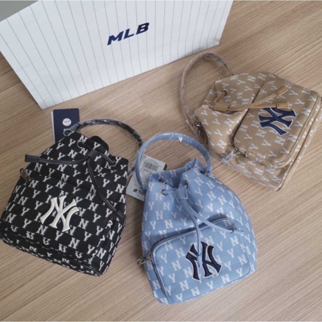 【MLB KOREA】Classic Monogram Jacquard Crossbag■送料込 Classic MONOGRAM Jacquard Mini Cross Bag NEW YORK YANKEES