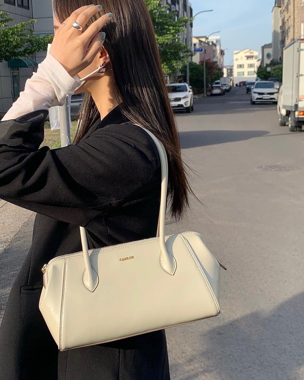 CARLYN Bake Bag - 3 Colors | Shopee Singapore