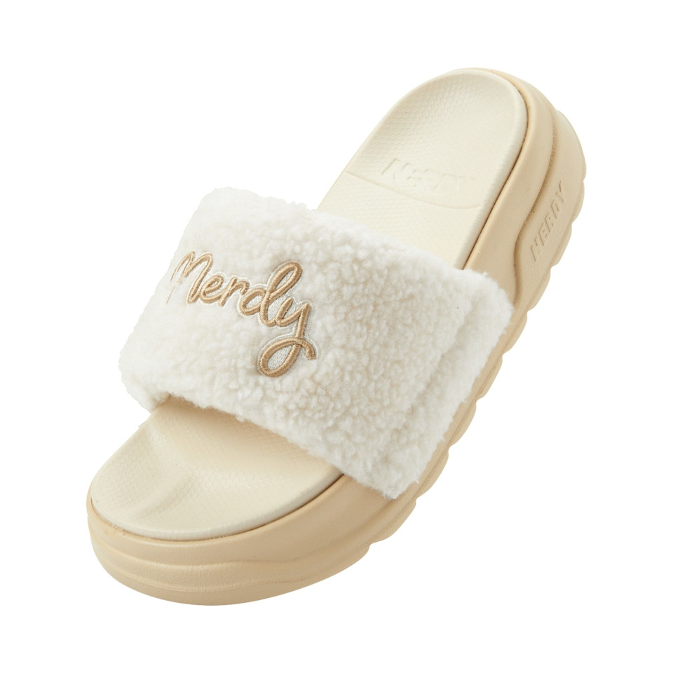 さらに100円引き◆NERDY◆LOVELY LETTER FLEECE SLIDES NERDY Lovely Letter Fleece Slide | Shopee Singapore