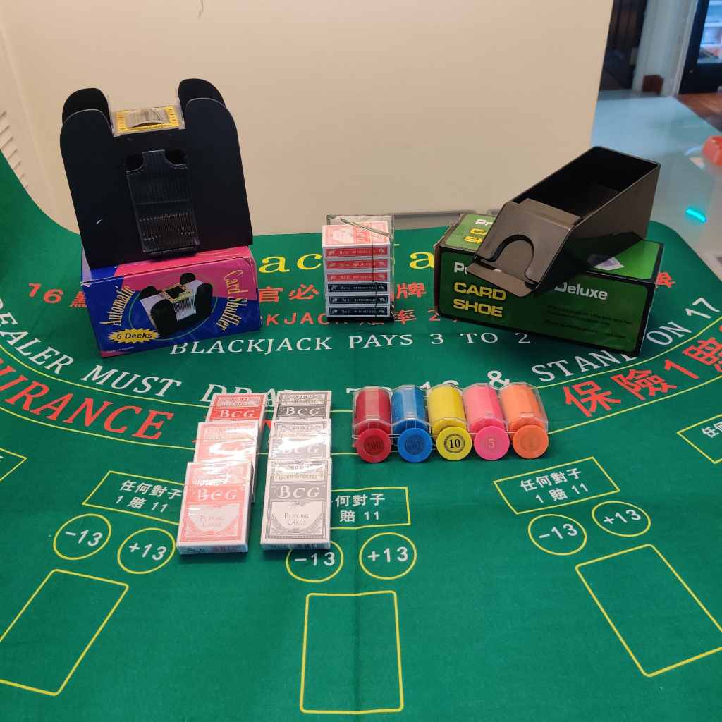 【SG Stock】21点 BlackJack Set / Large Green Felt / Cards Shuffler / Playing  Cards / Dealing Shoe / Collection Rack