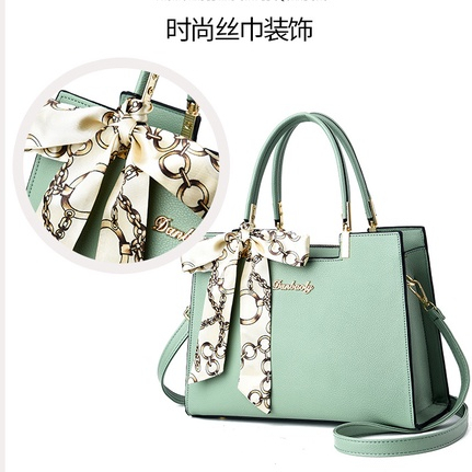 Large Capacity Mother s Bag New Style Atmospheric Middle Aged Ladies High