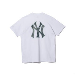 Shop New Era Unisex Street Style Logo T-Shirts (13697648, 13697649