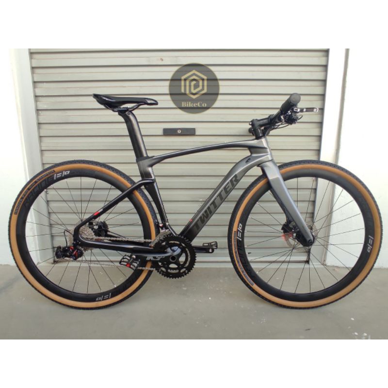 TWITTER Gravel V2 Straight Bar Carbon Road / Gravel Bike Shopee Singapore