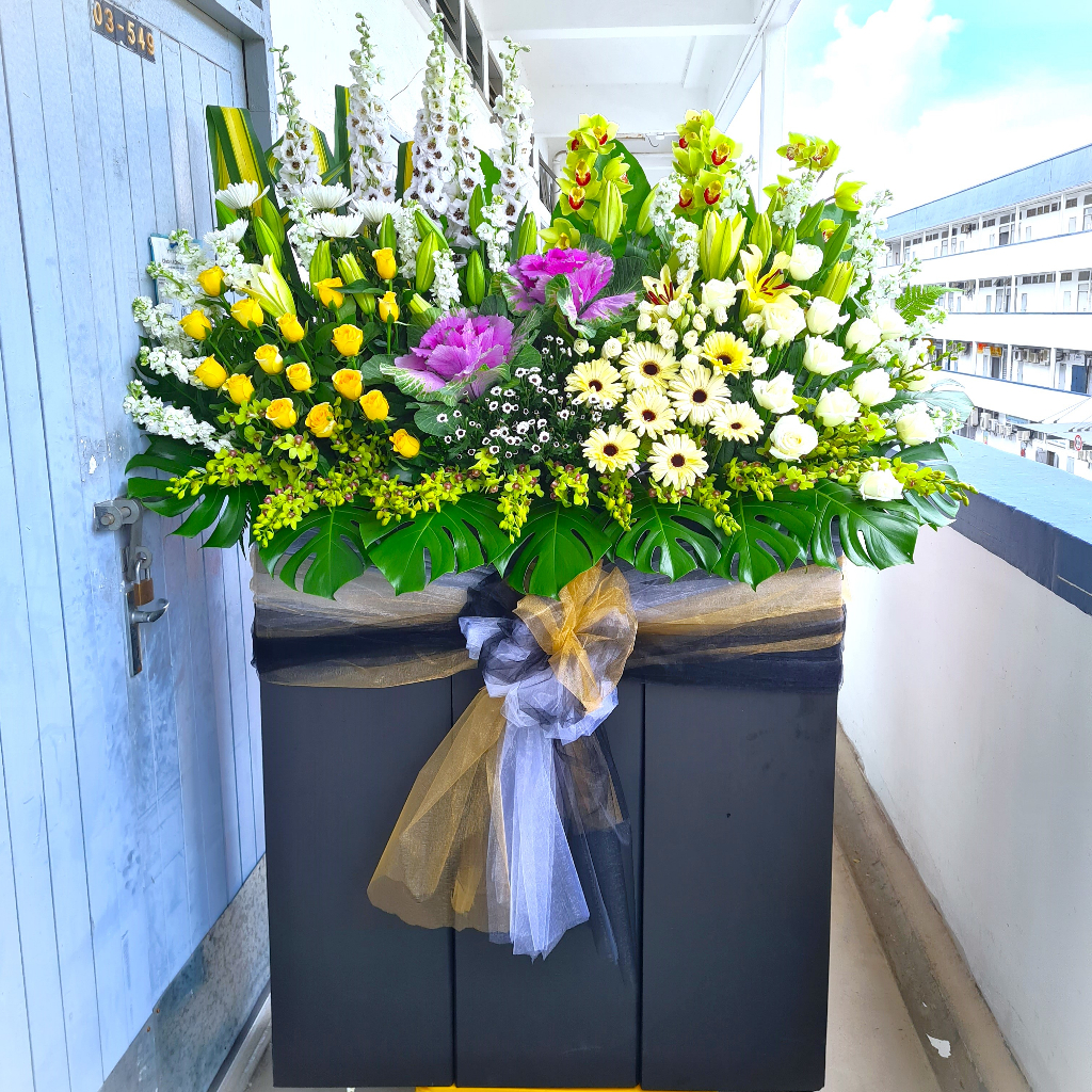 FREE DELIVERY Forever Remembered Condolences Flower Stand Flower