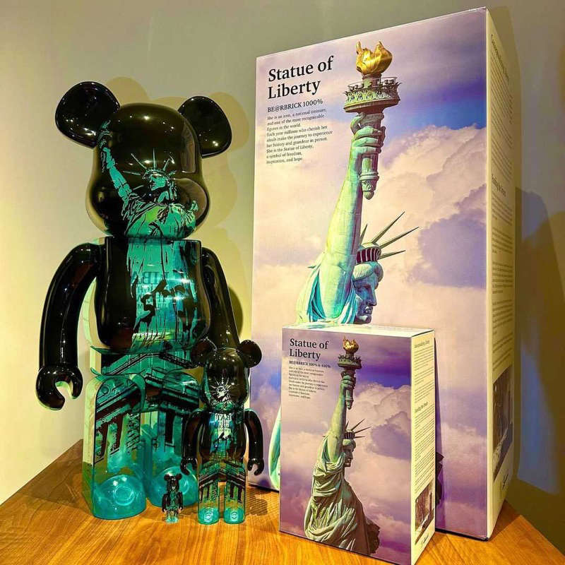 400% + 100% Statue of Liberty bearbrick be@rbrock | Shopee