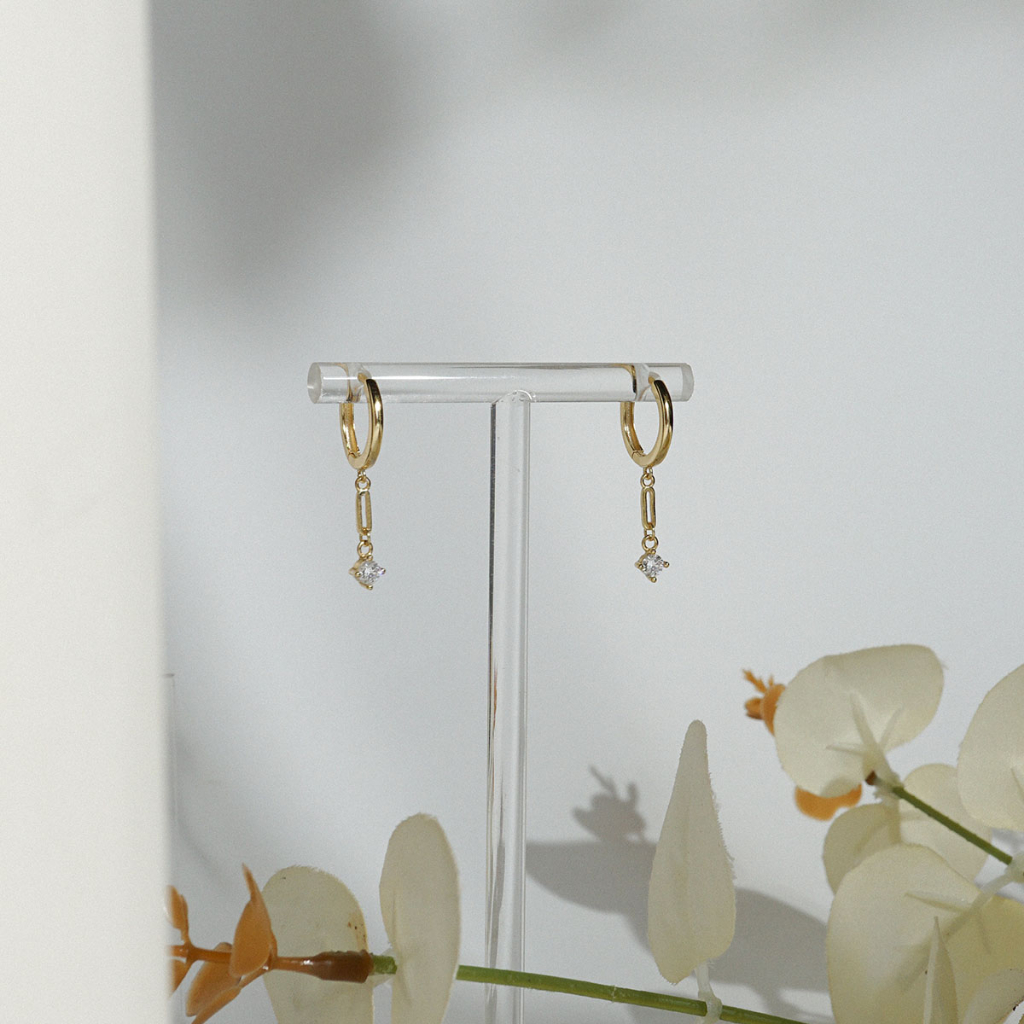 Our Olivka Lovia Hoops | Shopee Singapore