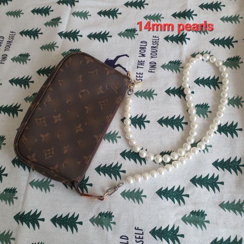 DIY Pearl Strap On Louis Vuitton Mini Pochette 