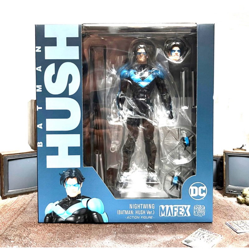 Medicom Mafex Miracle Action Figure Batman Hush Nightwing | Shopee ...