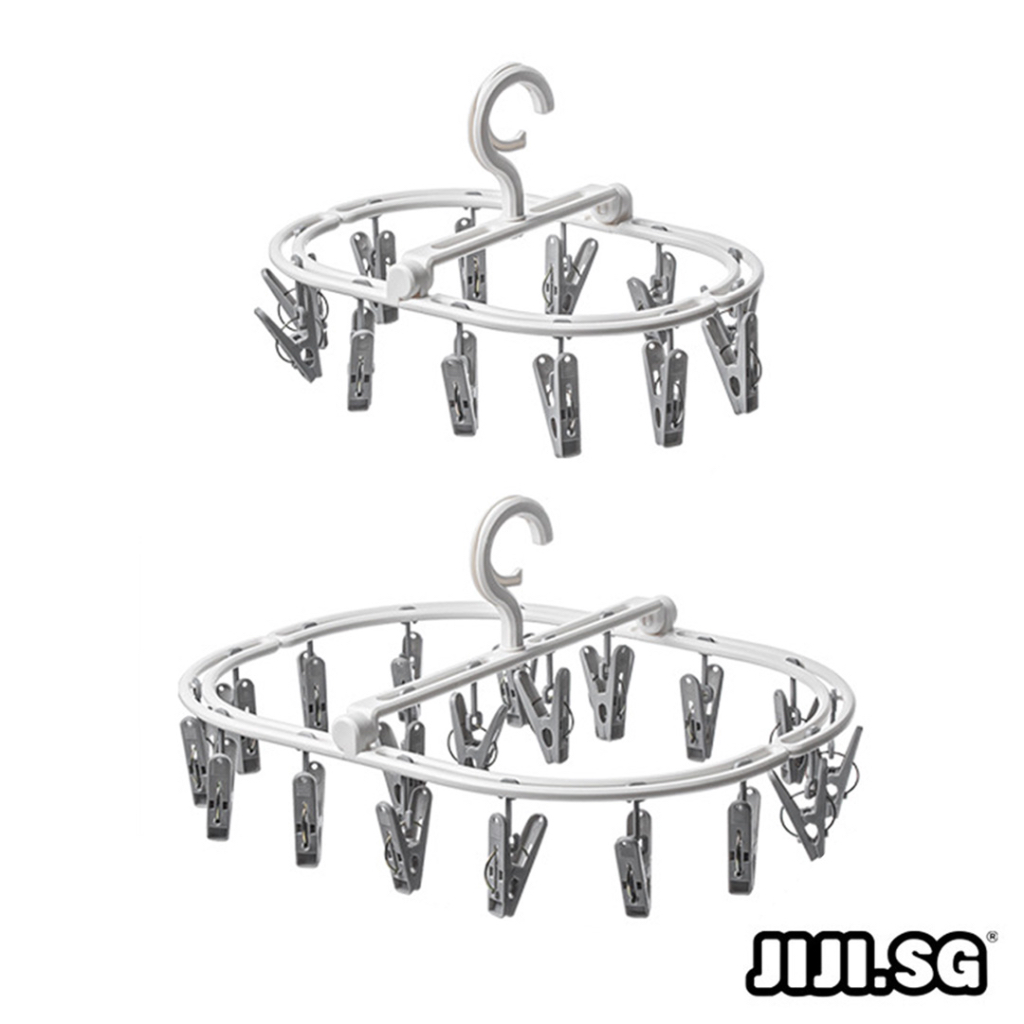 (JIJI.SG)FABIANO Foldable 12/20 Pegs Hanger / Hooks / Laundry / Clothes