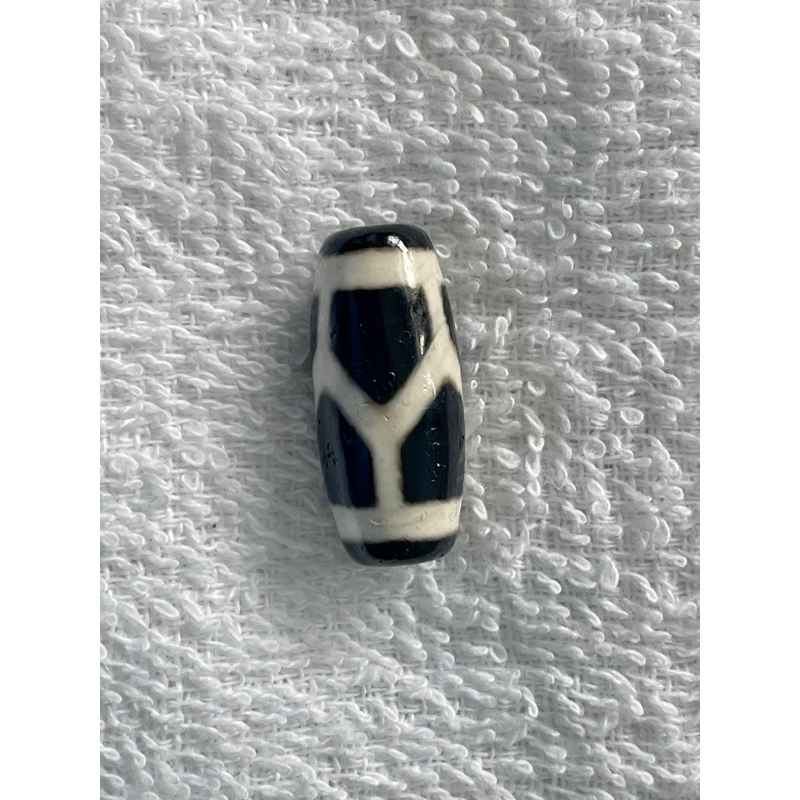 SG] Black & White Dzi 黑白至纯天珠| Shopee Singapore