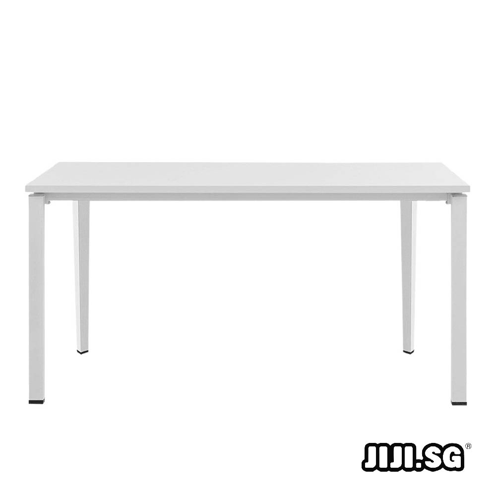 (JIJI.SG) FORSBERG Office Desk (PreAssembled) Office / Desk / Table