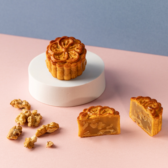 Walnut with White Lotus Paste Mini Baked Mooncakes [Tin Box The