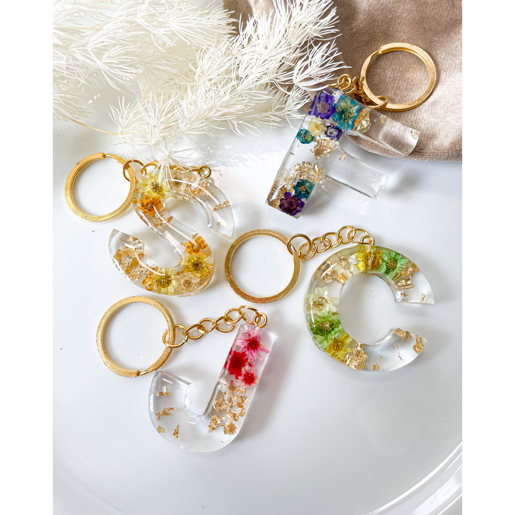 [SG Seller] Personalised Name letter keychain customise flower