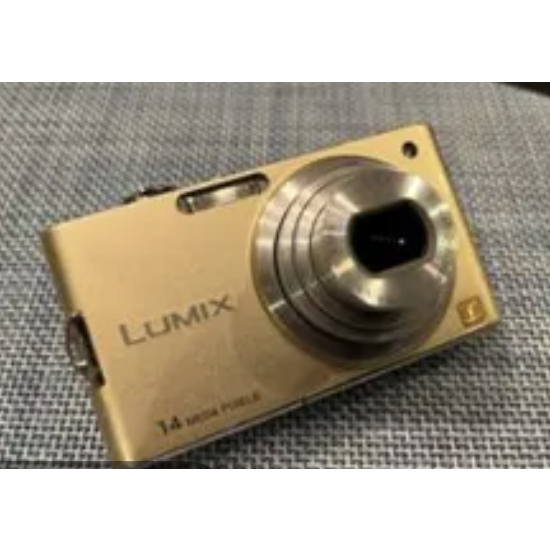 Pre-loved Lumix FX DMC-FX66 Pink, Blue, Wine red, Gold 【使用
