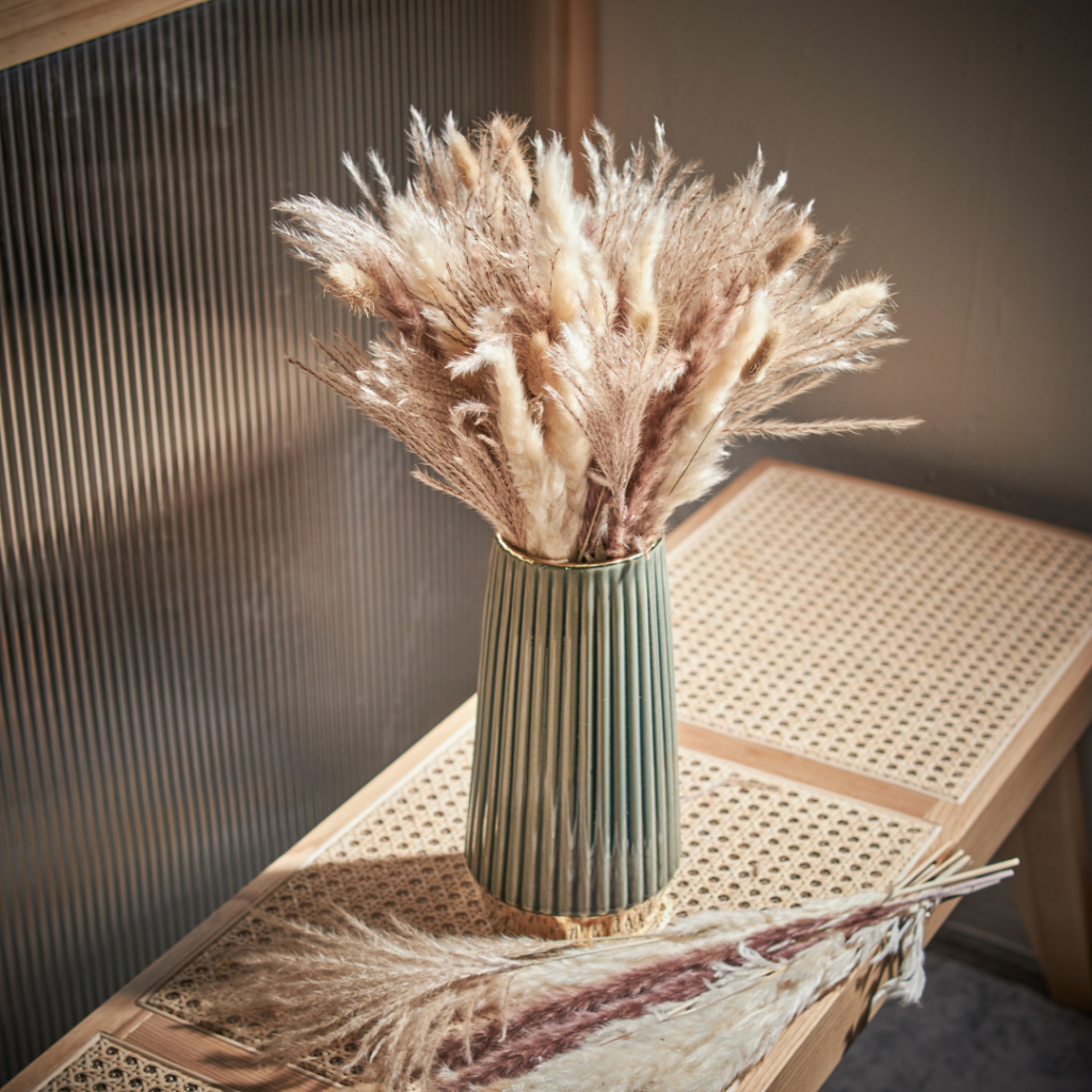 Natural Dried Pampas Floral Arrangement | Rustic Preserved Pampas ...