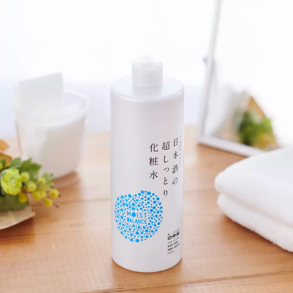 Nihonsakari Japanese Sake Moisturising Lotion 500ml consists of pure