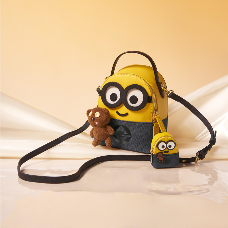 100% Authentic FION Minion Bob & Tim backpack/crossbody bag/shoulder bag