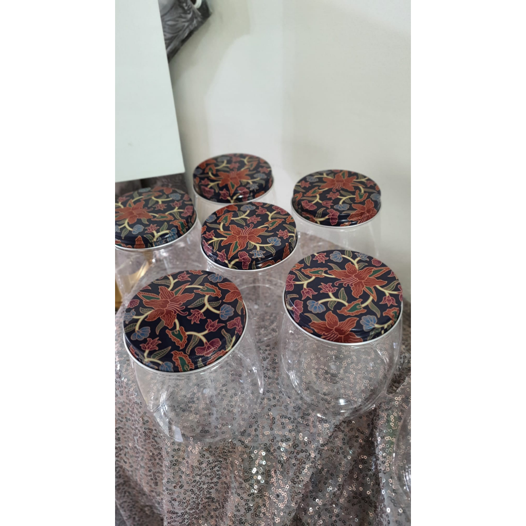 Plastic bottle containers for Hari Raya Goodies | Shopee Singapore