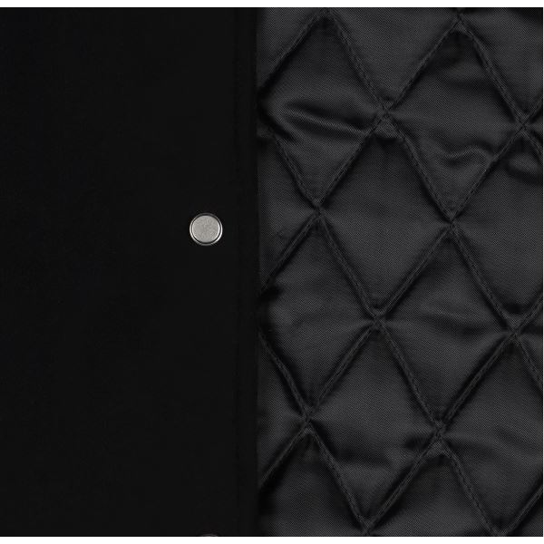 LE SSERAFIM [LE SSERAFIM x Peaches.] VARSITY JACKET | Shopee Singapore