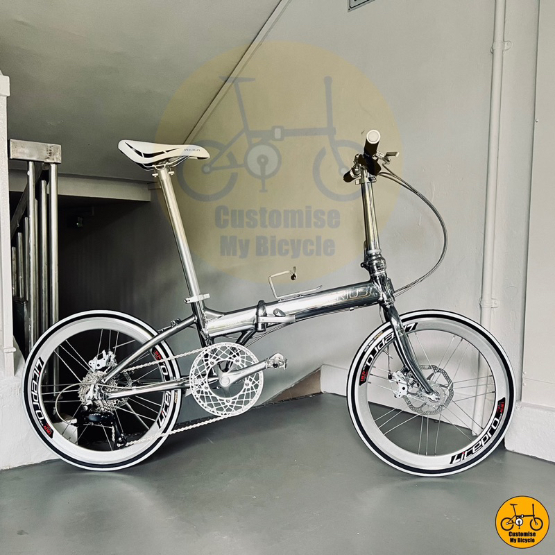 Crius Master 22 Shimano 9s Folding Bike Chrome Platinum 451 Wh