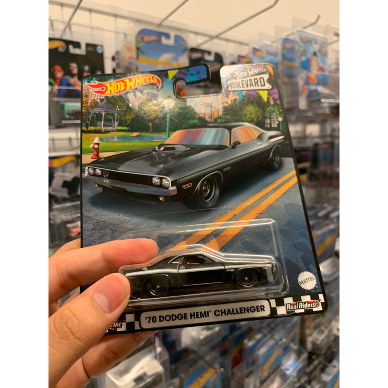 ホットウィール クラシックス '70 ヘミ チャレンジャー チェイス 2023