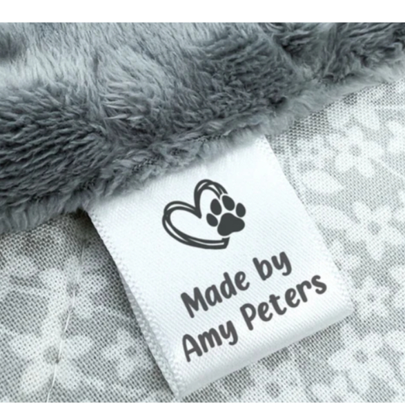 120 Pieces Personalized Sewing Labels Sew on Clothing Labels Handmade  Interlocking Heart Pattern Label Tags for