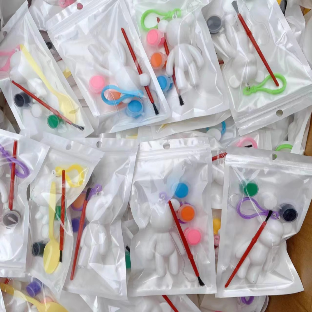 Mini Bear DIY Fluid Colouring Keychain – Creative Art Activity for Kids ...