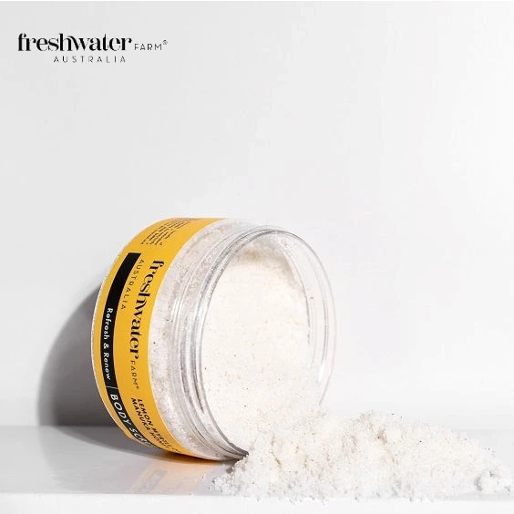 FRESHWATER FARM Soothing Lemon Myrtle Oil + Manuka Honey Body Scrub