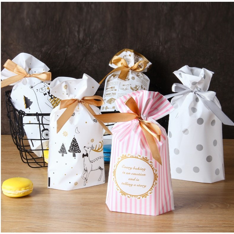 Gift Bag Ribbon Drawstring Bag Goodie Bag Christmas Day Gift Bags ...