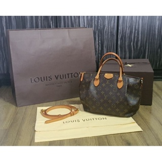 Decisions decisions! (Louis Vuitton Metis pm and turenne mm