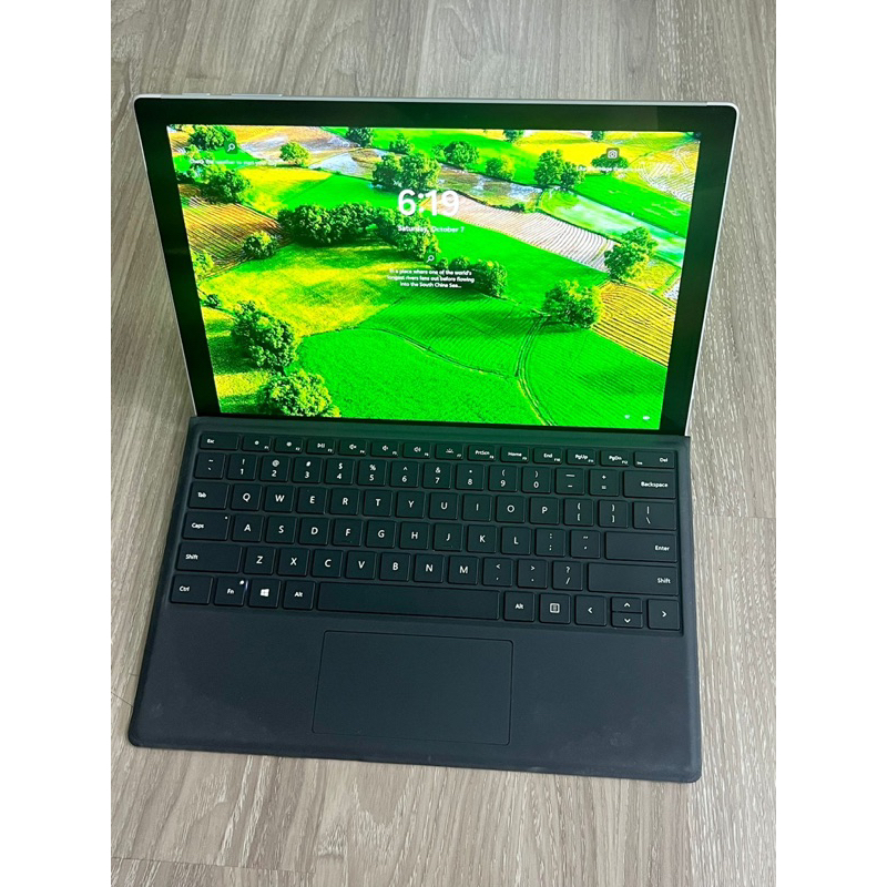 Microsoft Surface Pro 5 (1796)| i5-7300U 8GB RAM 256GB SSD | Windows 11 Pro  Microsoft Office 2021