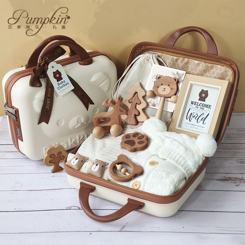 Newborn Hamper Unisex Bear Baby Gift Set /Baby Birthday Gift/ Full