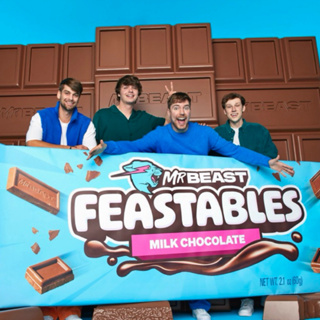 Feastables MrBeast Peanut Butter Chocolate Snack Bars, 40g Each, 5 Bars per  Box