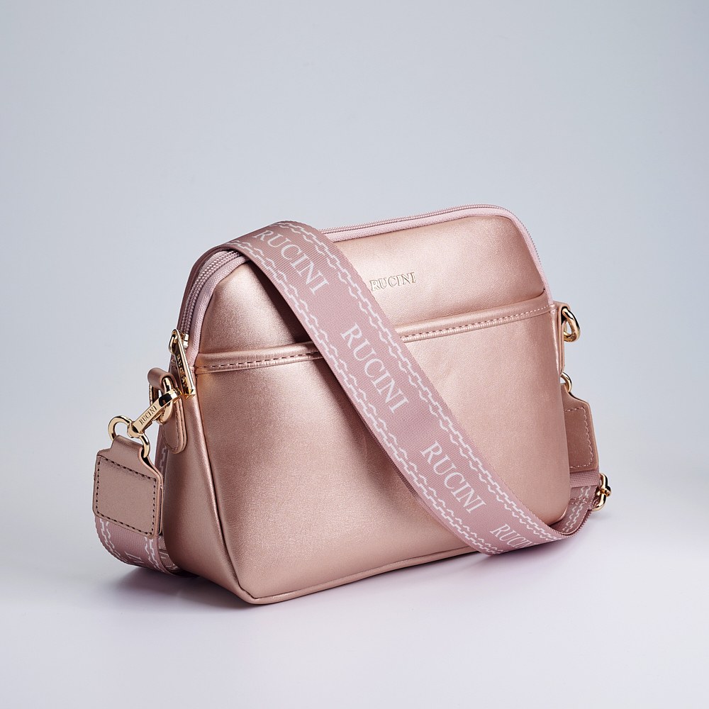 Rucini leather shop