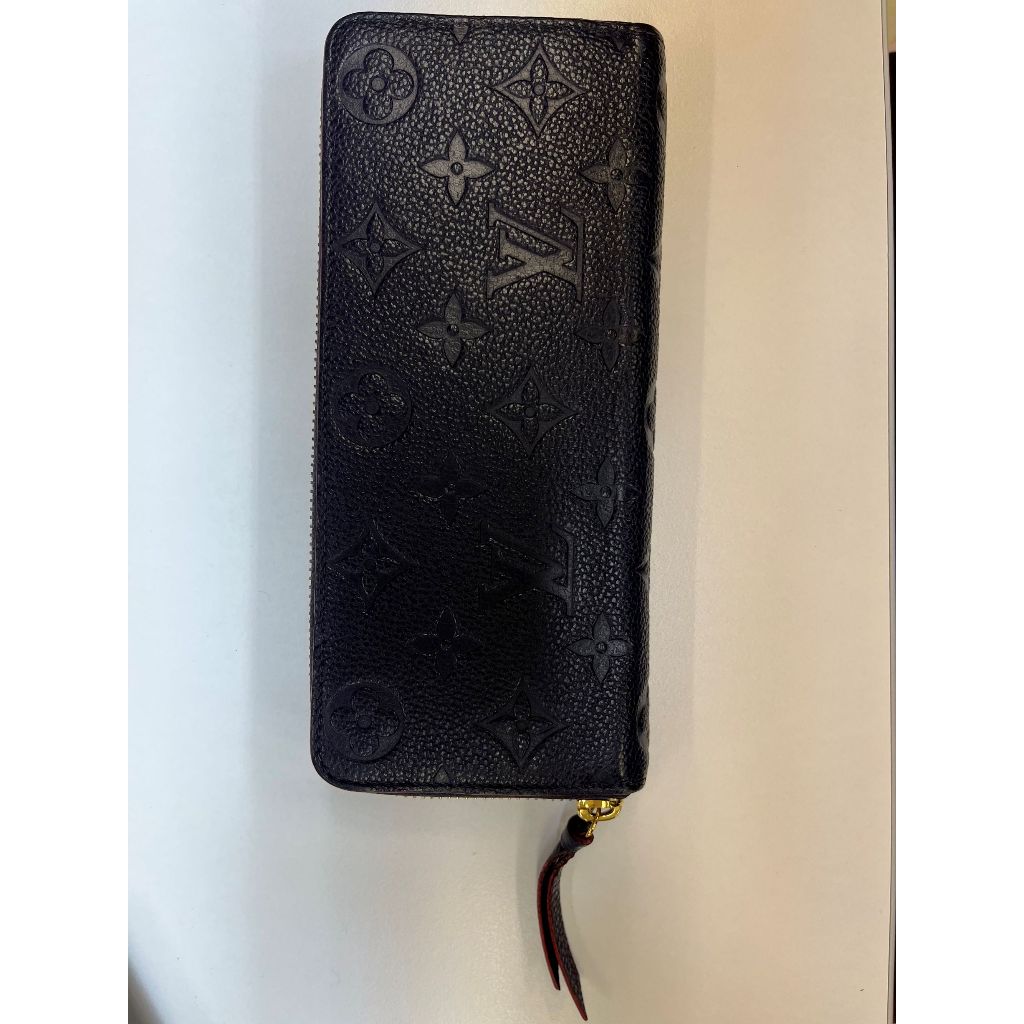 Lv zippy wallet price singapore on sale