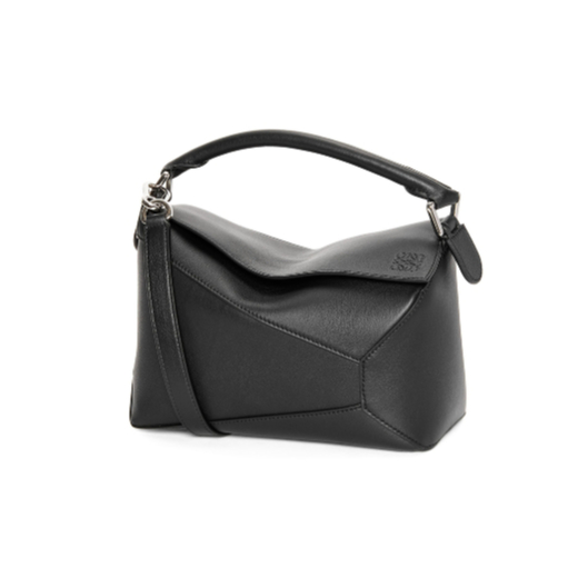 Loewe puzzle bag price singapore deals