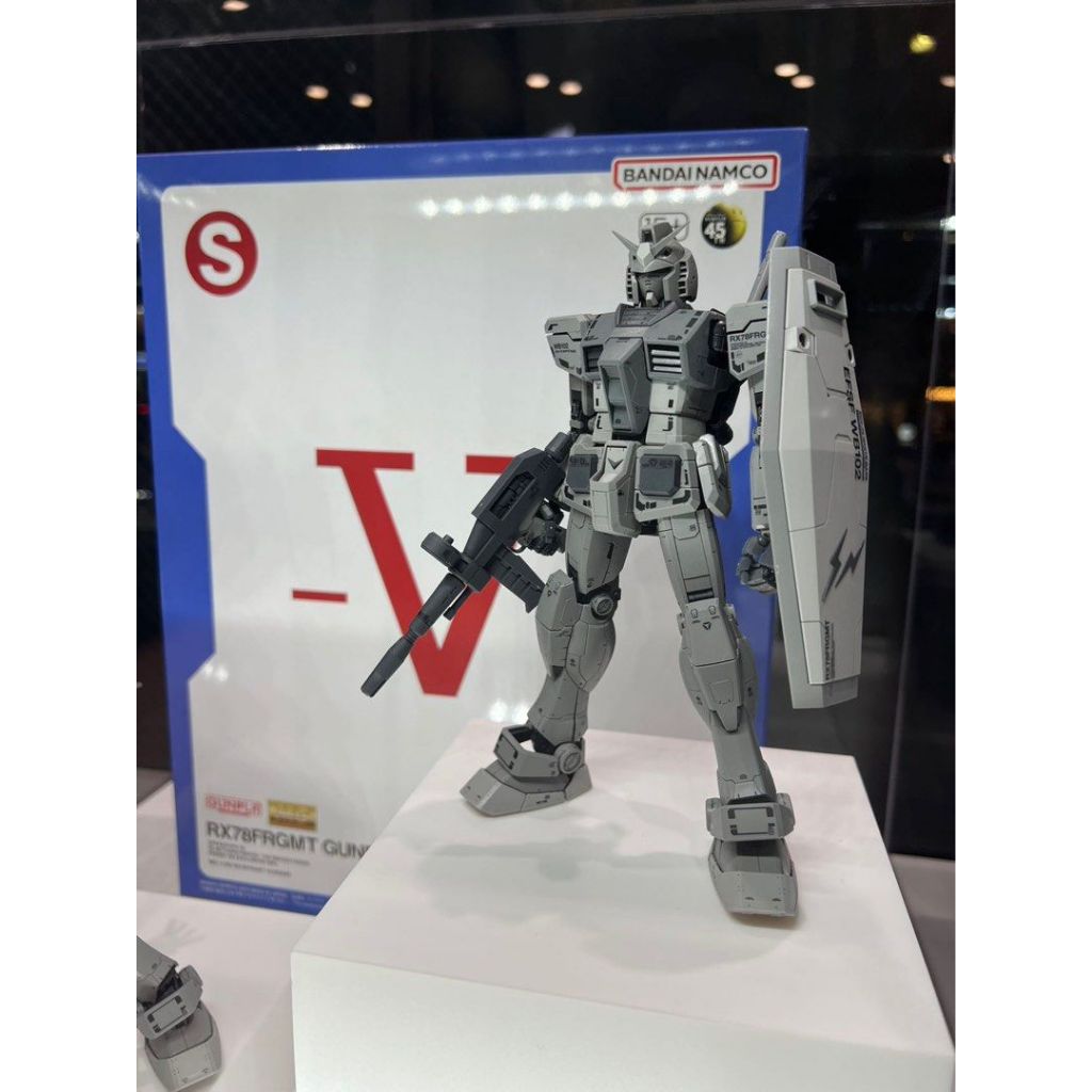 In Stock] Gundam x Fragment Design RX78FRGMT designed by Hiroshi