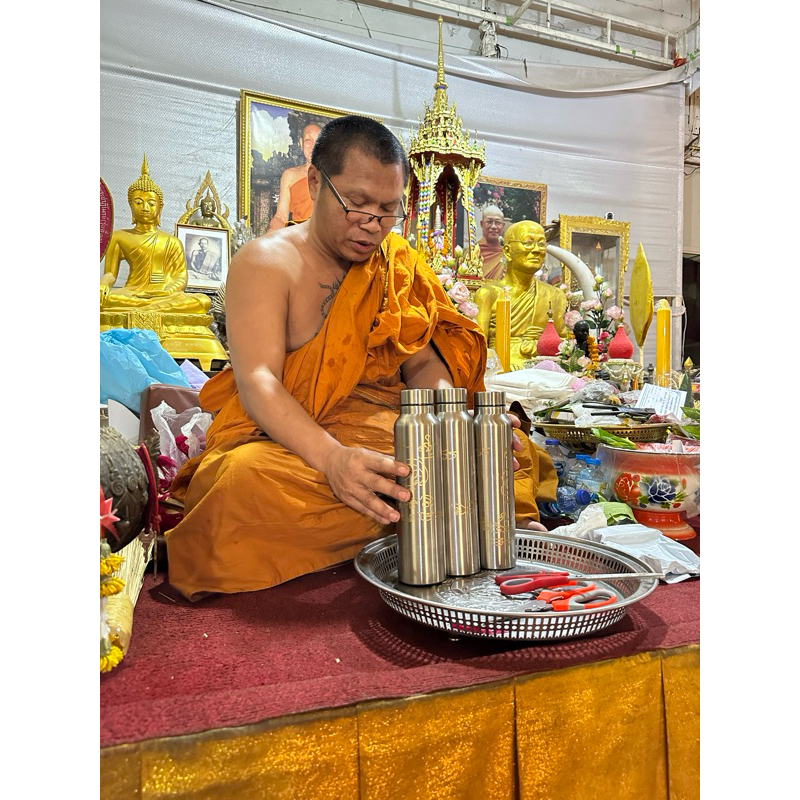 Naman Hom Metta Oil from LP Tiang’s Temple Wat Khao Kradong | Shopee ...