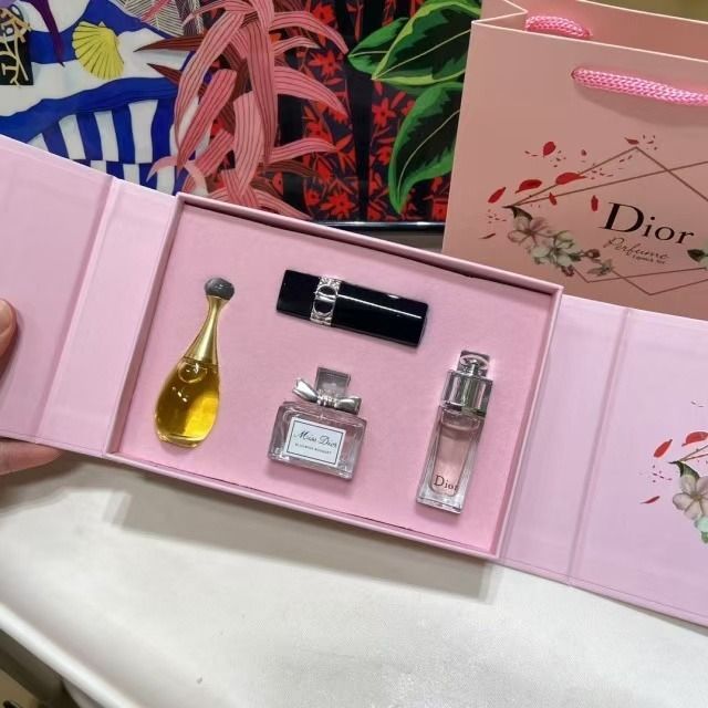 Dior Perfume Lipstick DIOR Miss Dior Eau De Parfum Mini Miss Solid