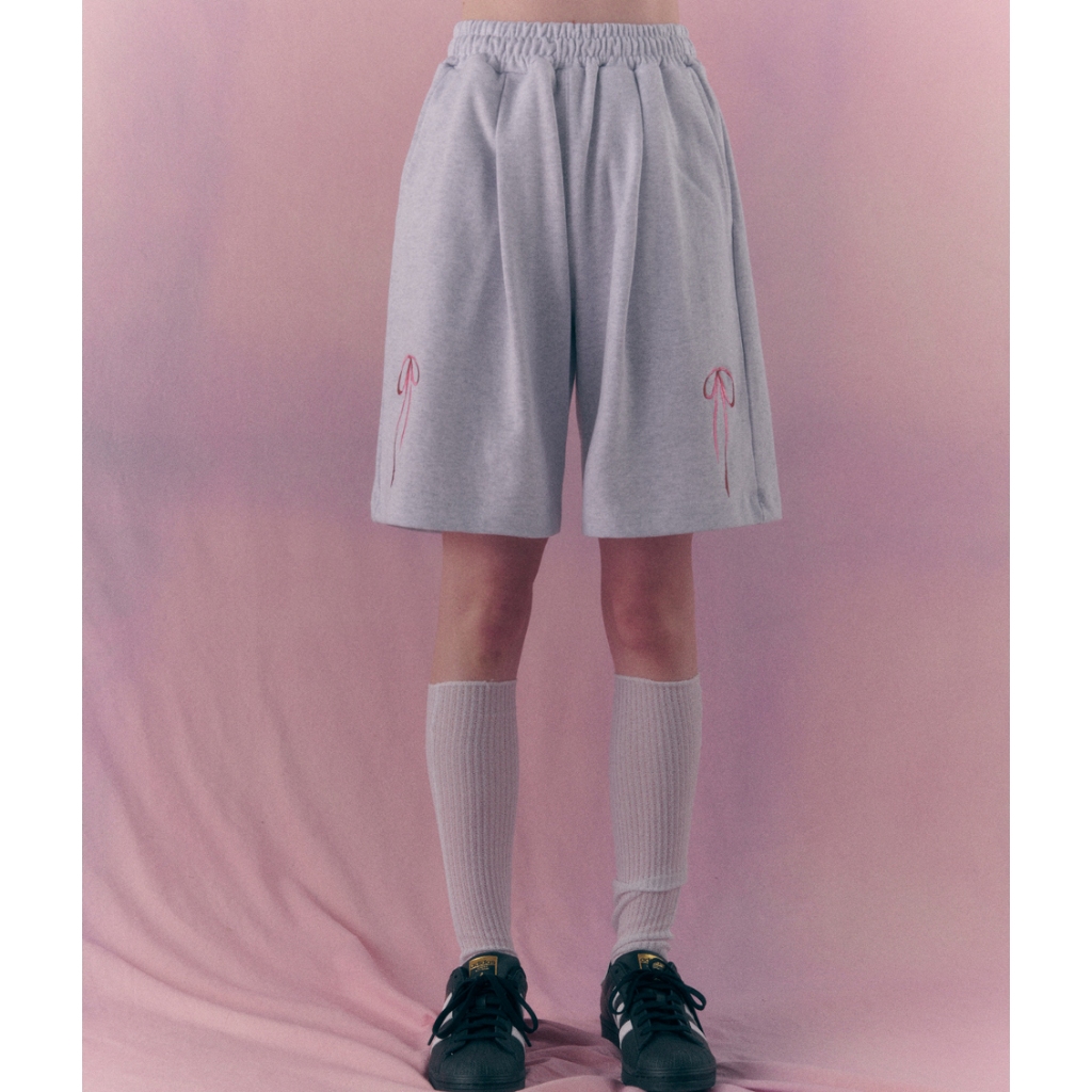【AMBLER】 Ribbon shorts Bermuda one tuck sweat shorts MUSINSA | AMBLER Ribbon shorts Bermuda shorts one-tuck sweat