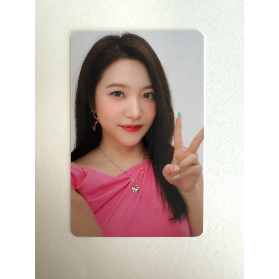 SMTOWN 2025 : The Culture, The Future Official Photocard - Red