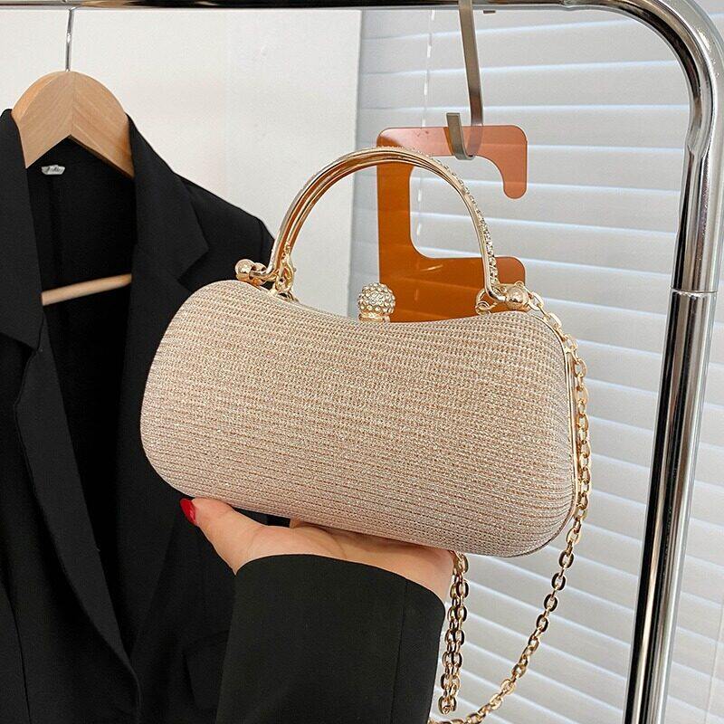 Formal purse store