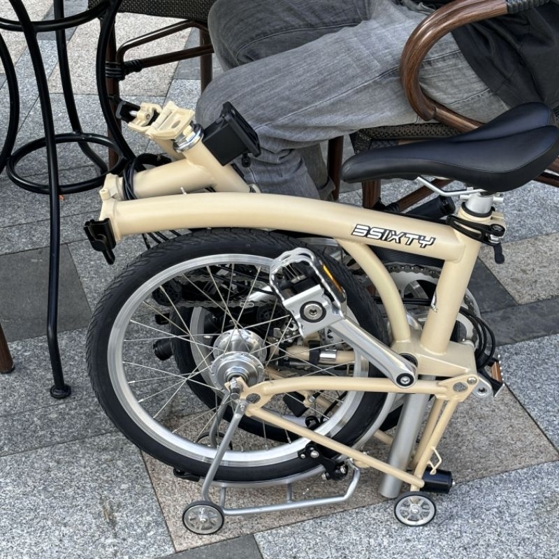 □Brompton folding bike,3speed(M3L-NYC) イギリス製 状態良好 PayPay可