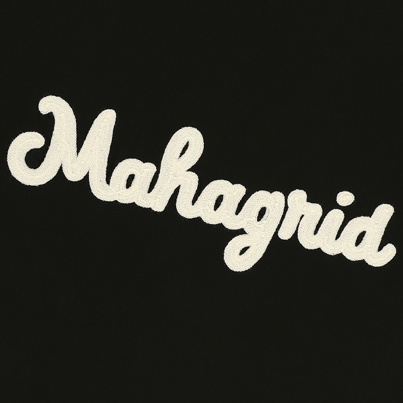 【mahagrid】24SS★ CURLY LOGO CHAIN STITCH TEE 預訂｜MAHAGRID CURLY LOGO CHAIN STITCH TEE (2 COLOR)