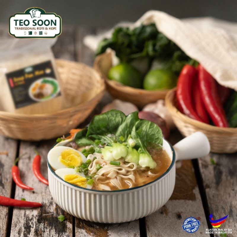 Malaysia Famous Homemade Soup Pan Mee / Soup Noodle Ban Mee | Teo Soon ...